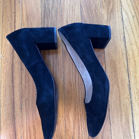 Cole Haan Signature Pumps - Picture 3 of 7